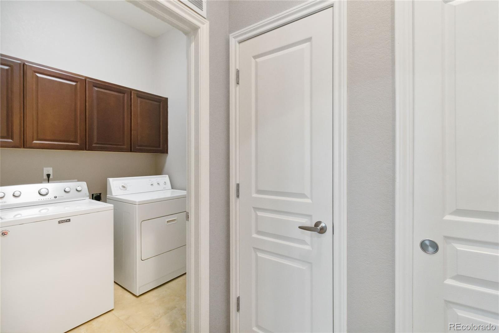 5895 S Taft Court Unit: H