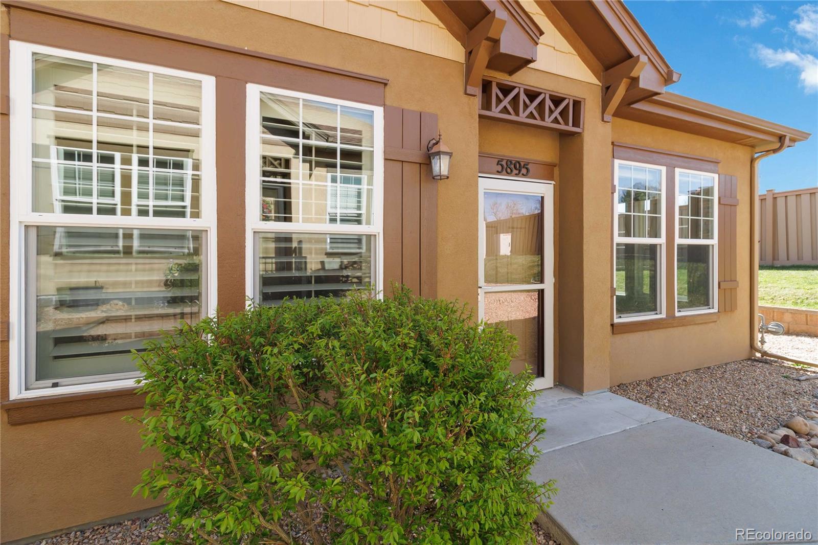 5895 S Taft Court Unit: H