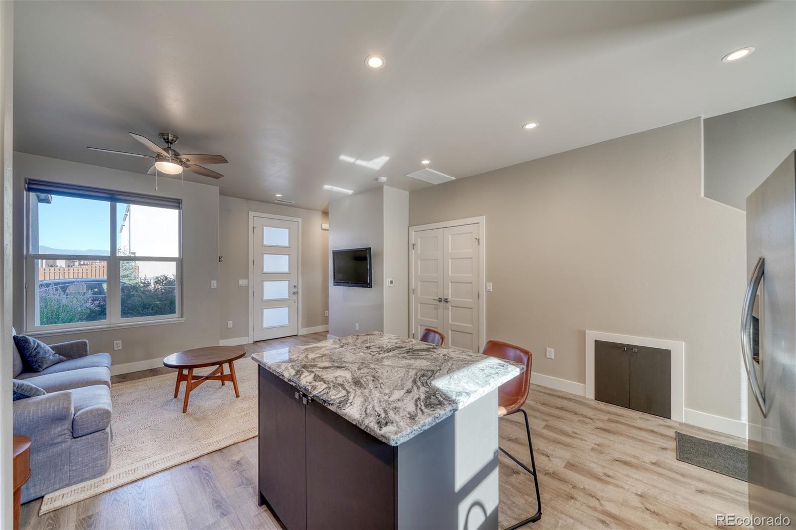 1005 Dezi Drive Unit: C