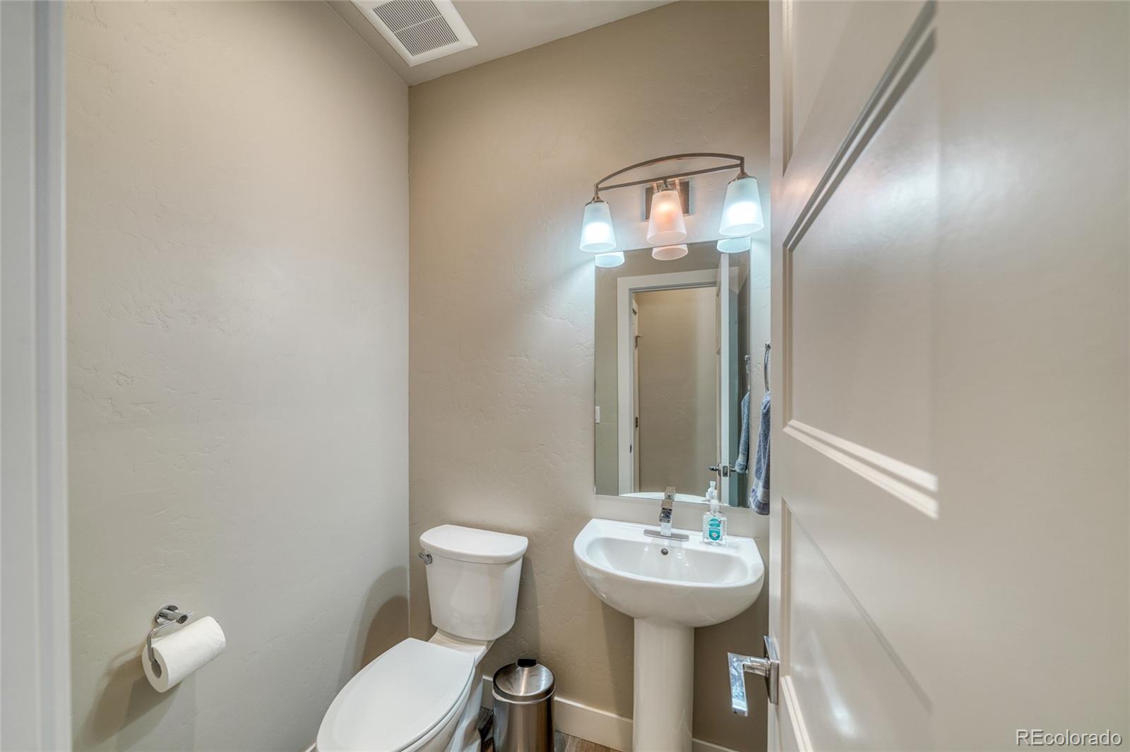1005 Dezi Drive Unit: C