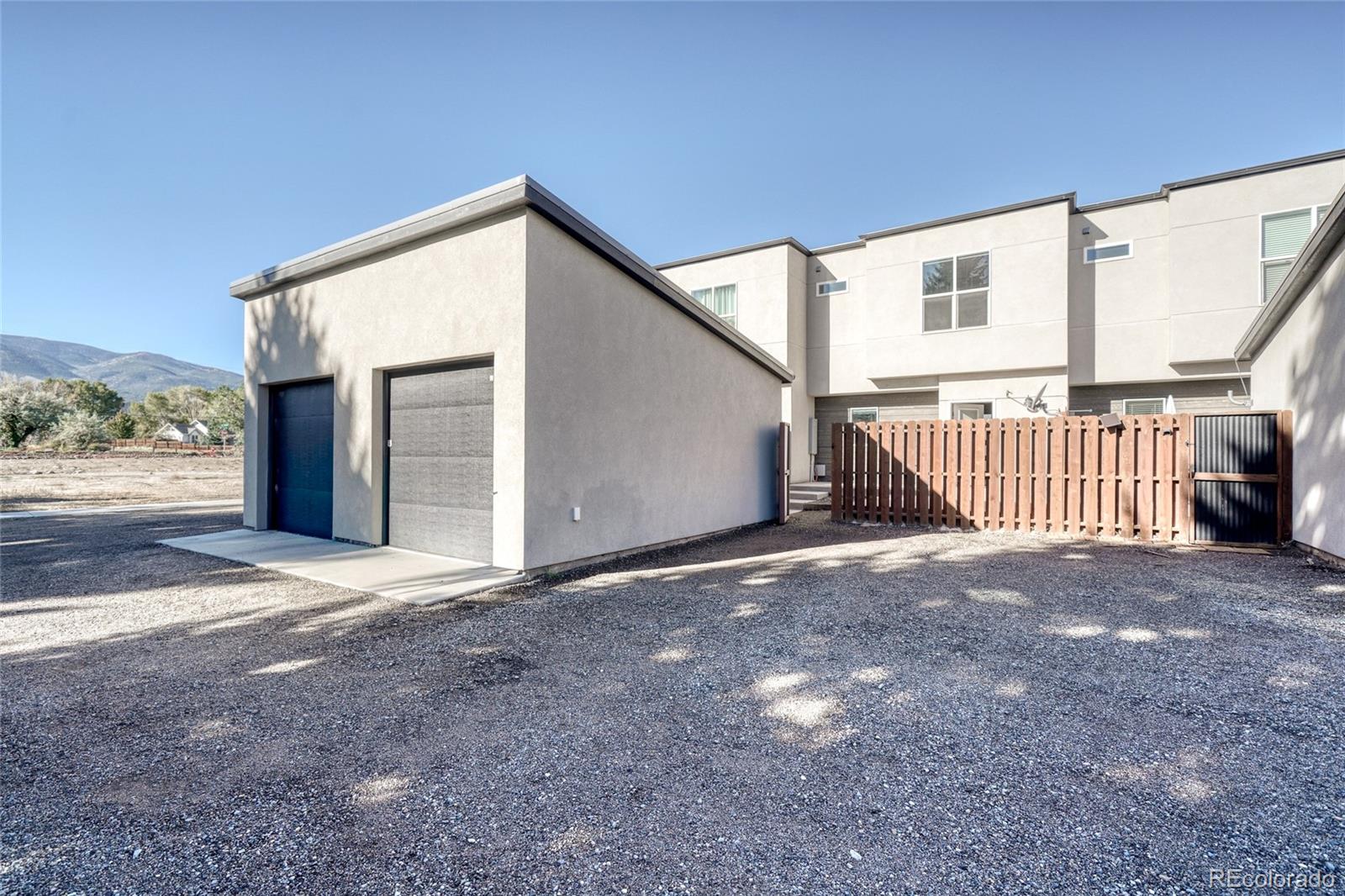 1005 Dezi Drive Unit: C