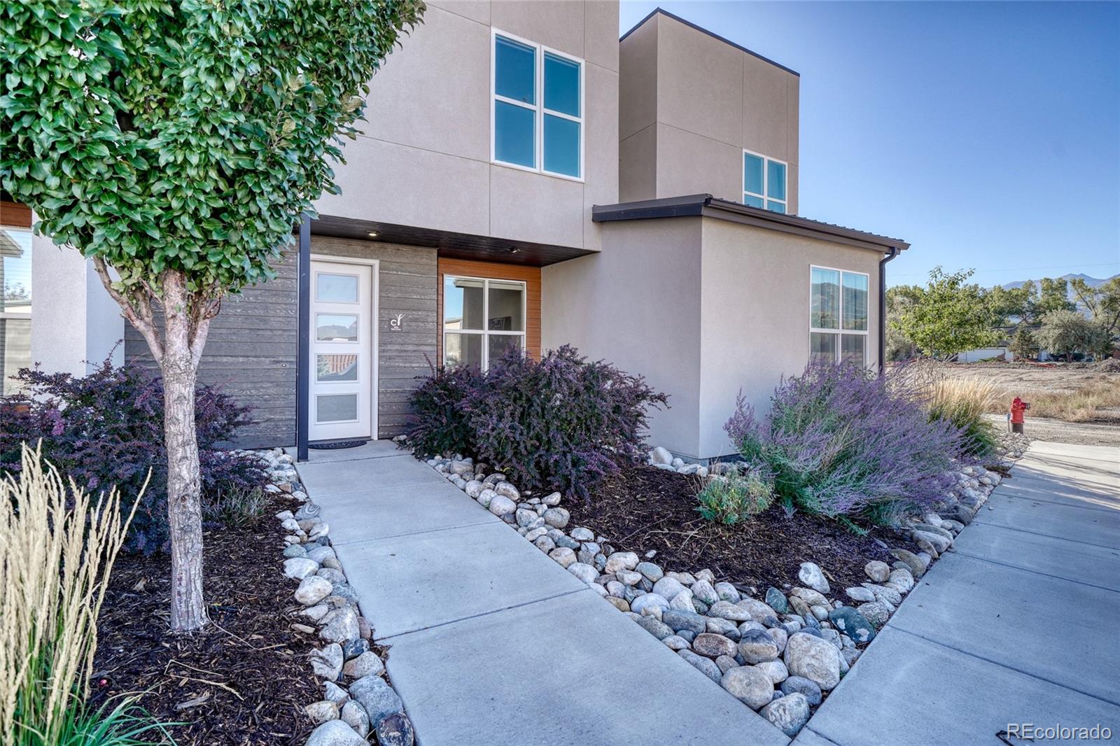 1005 Dezi Drive Unit: C