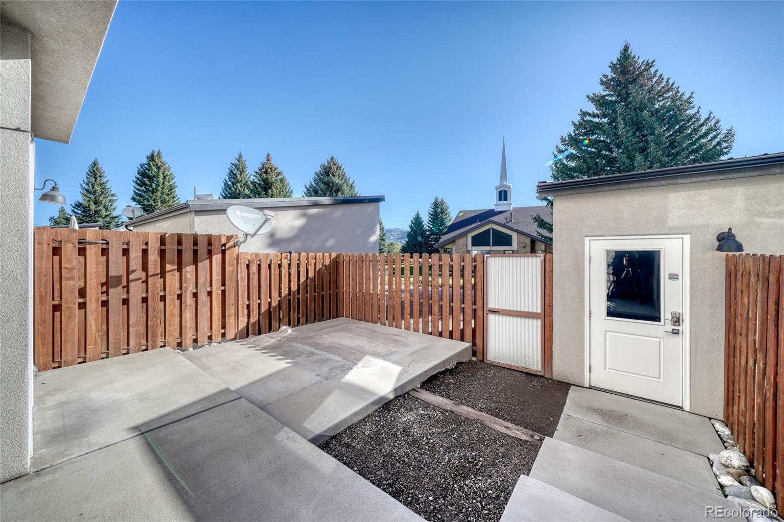 1005 Dezi Drive Unit: C