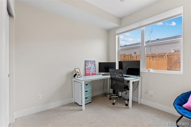 1181 S Navajo Street