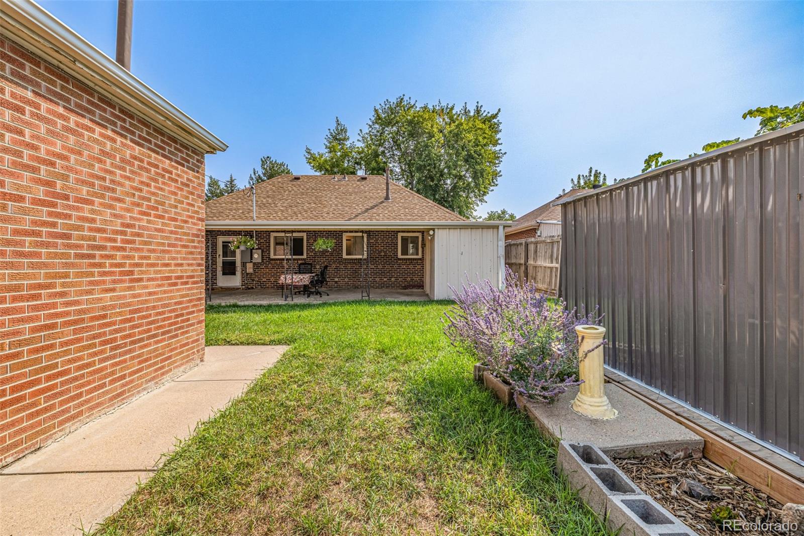 875 S Dale Court