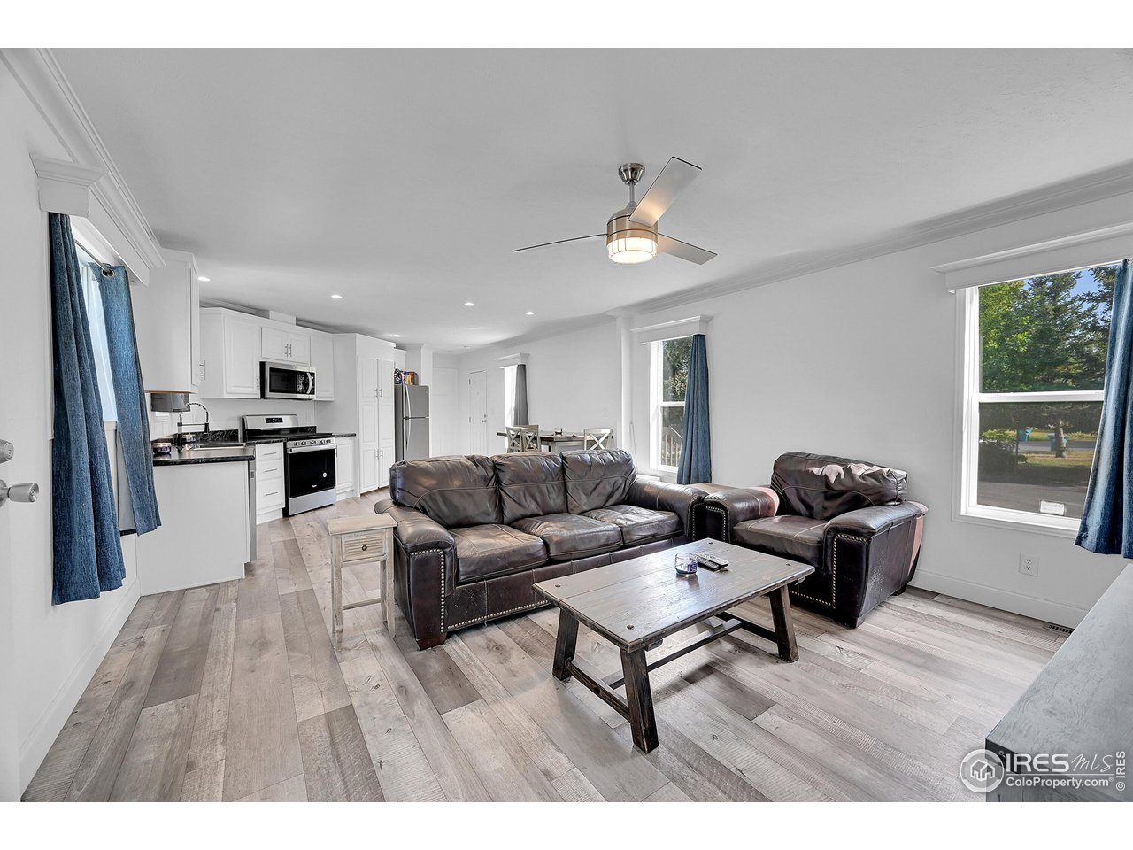 3109 E Mulberry St 29