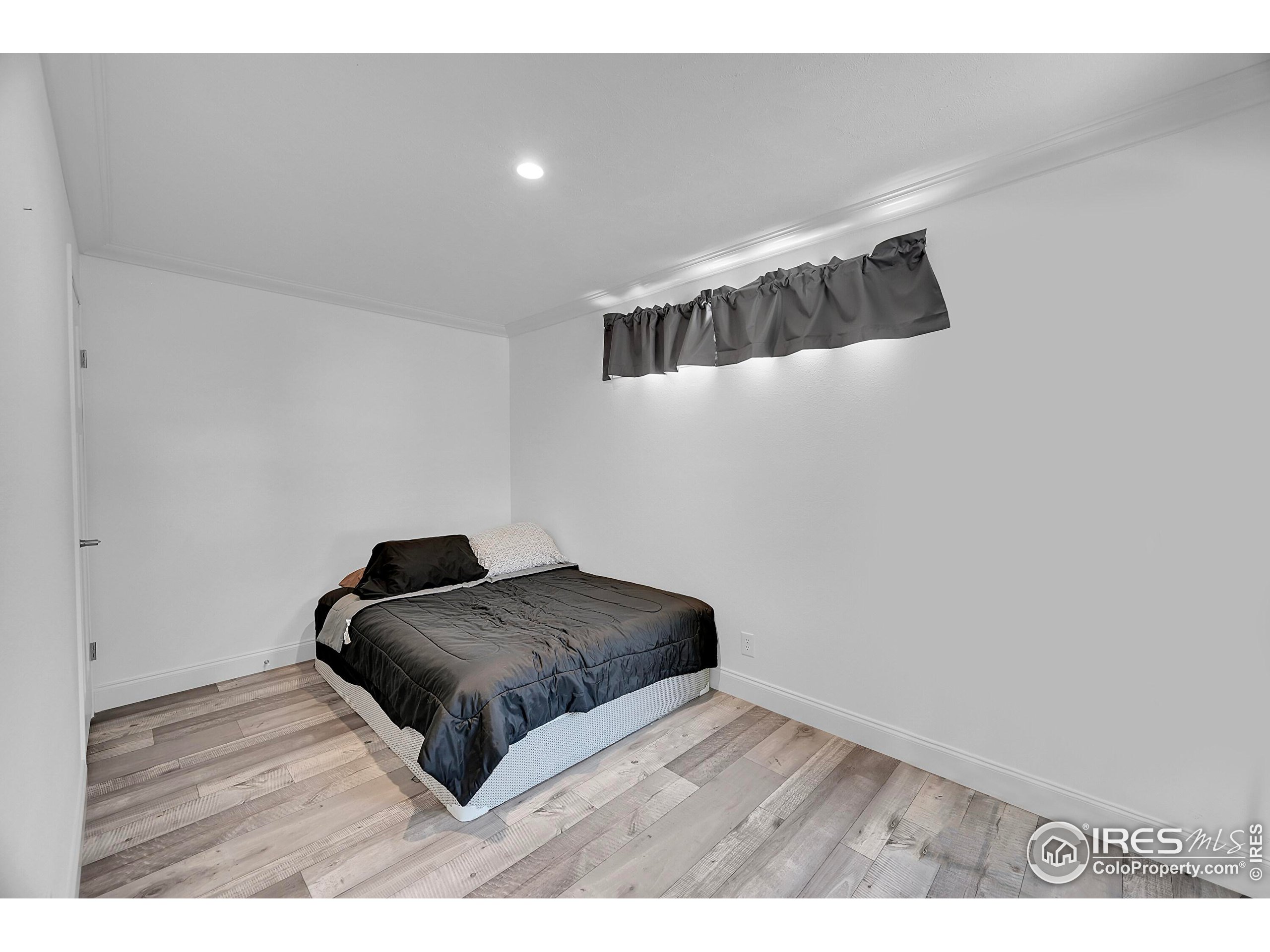 3109 E Mulberry St 29