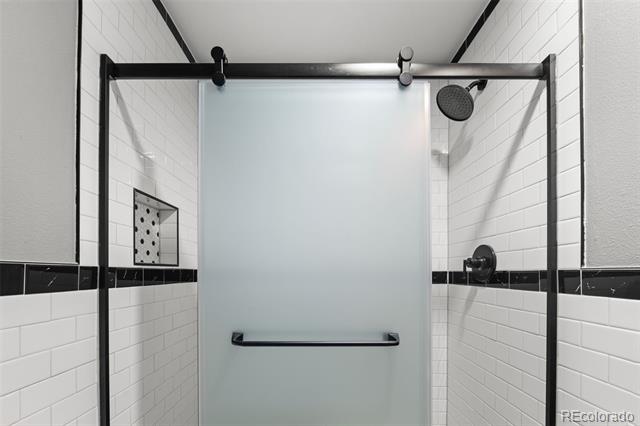 1811 S Quebec Way Unit: 17