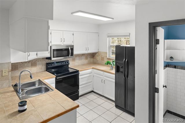 1811 S Quebec Way Unit: 17
