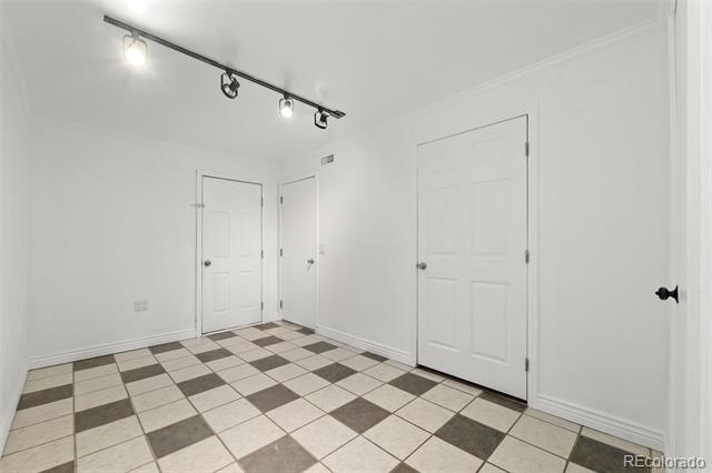 1811 S Quebec Way Unit: 17