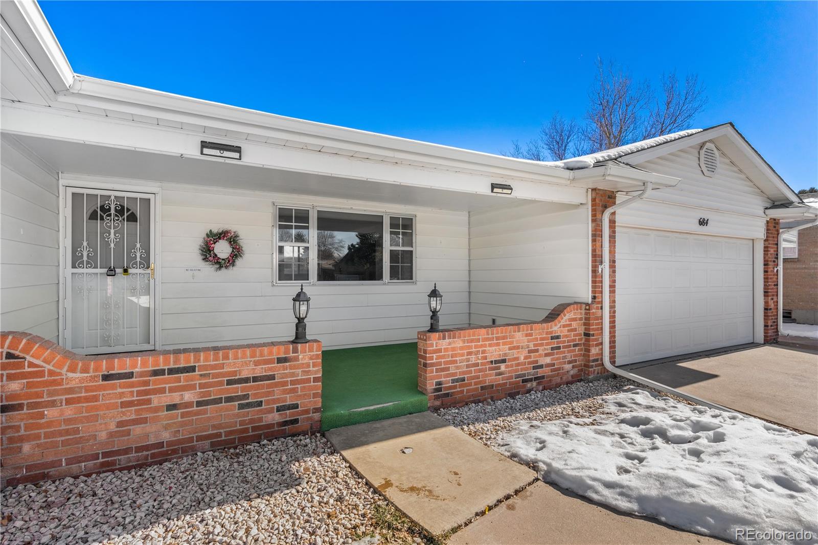 684 Ouray Way