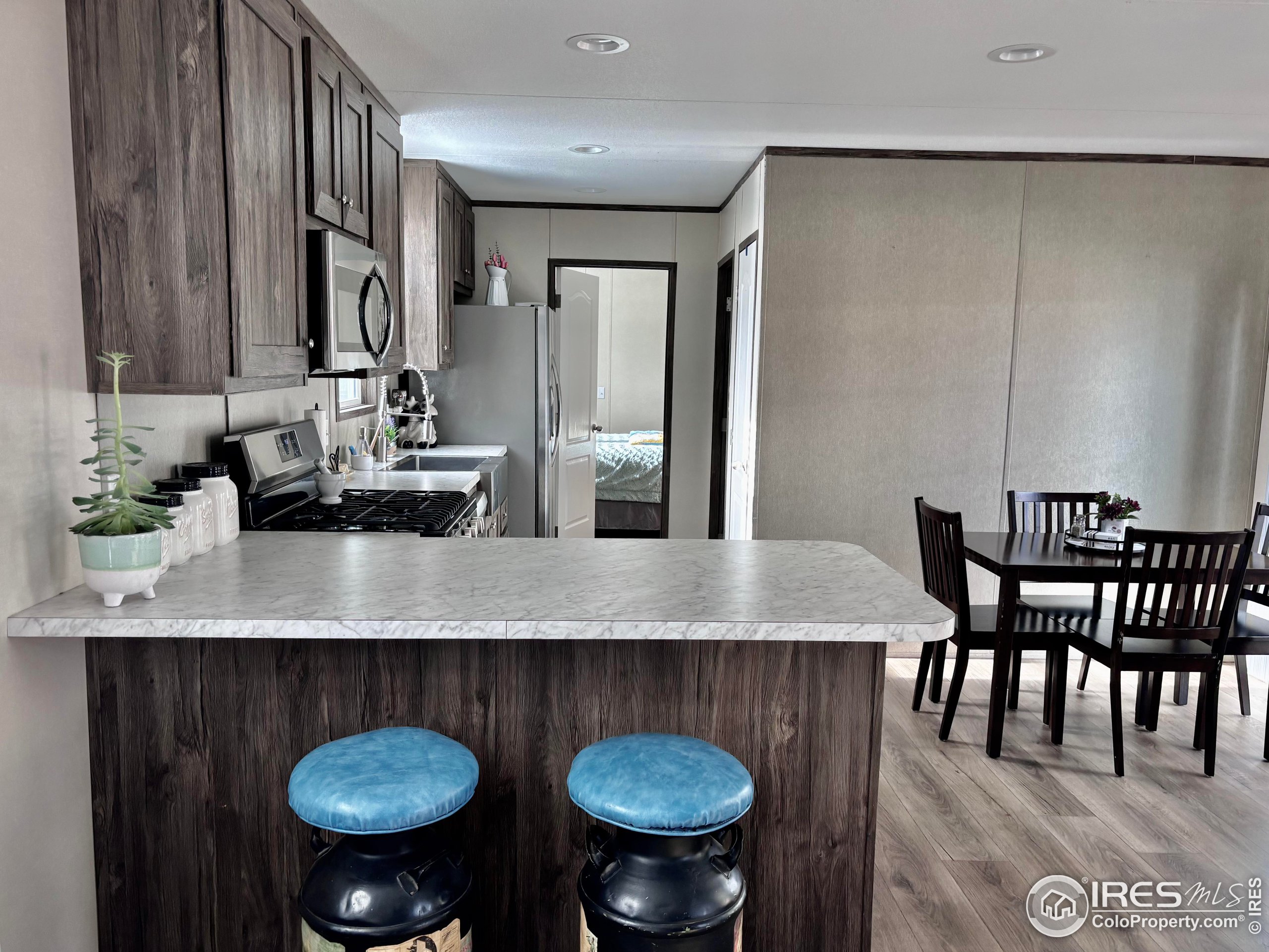 3109 E Mulberry St 10