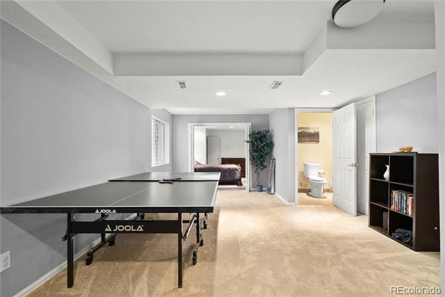 1118 S Duquesne Circle