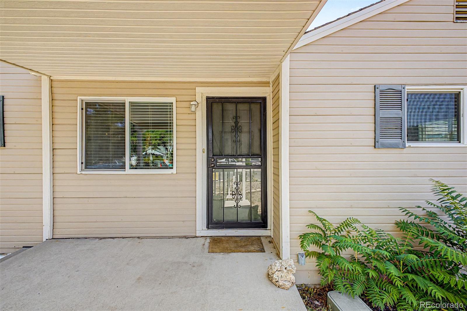 1956 Geneva Street
