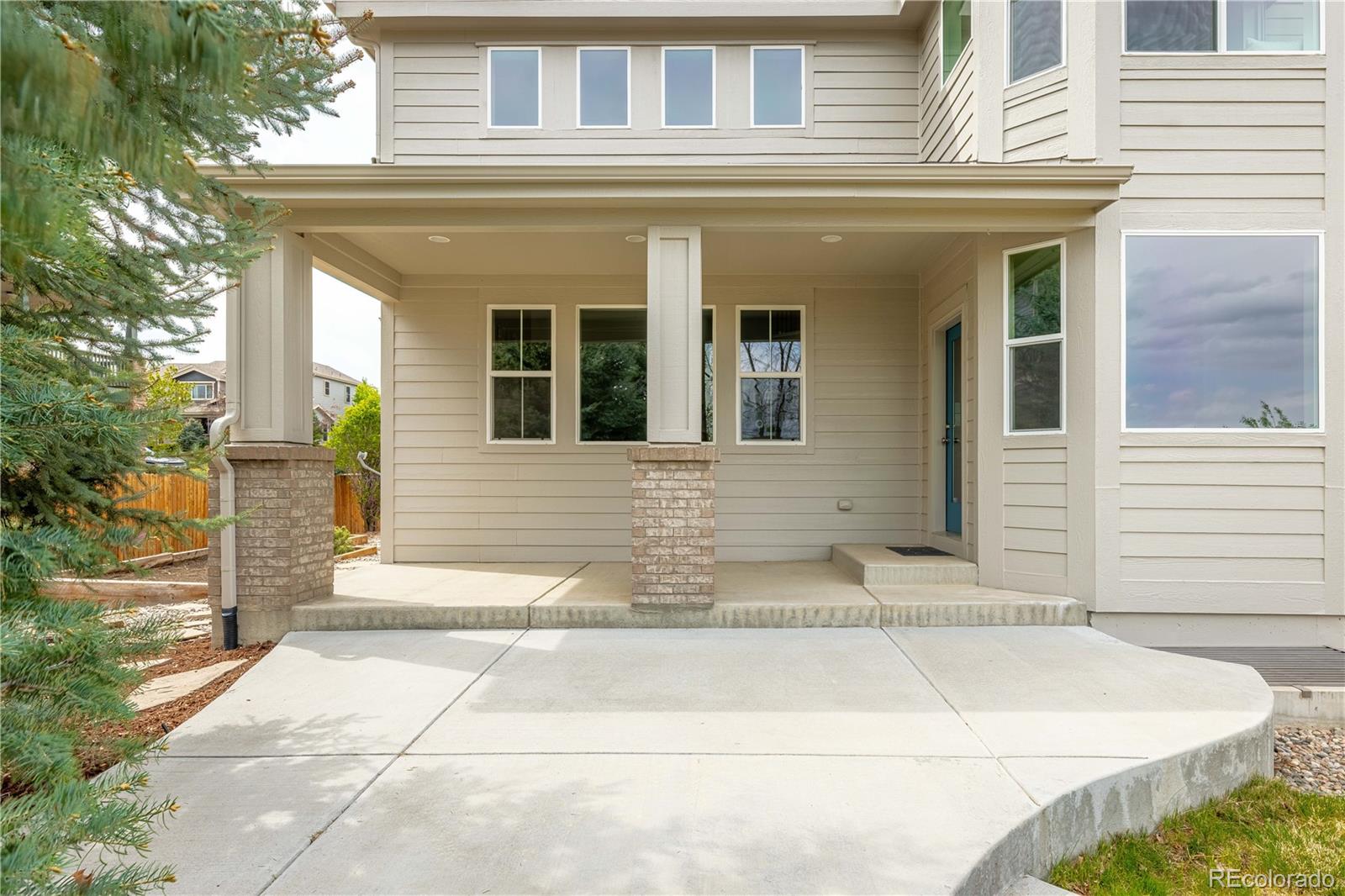 2552 Red Hawk Ridge Drive