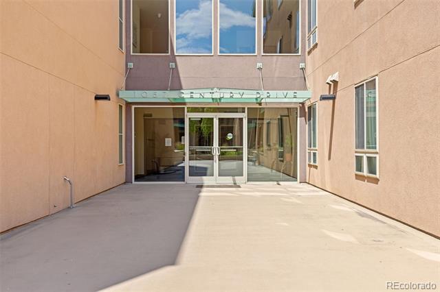 1057 W Century Drive Unit: 114