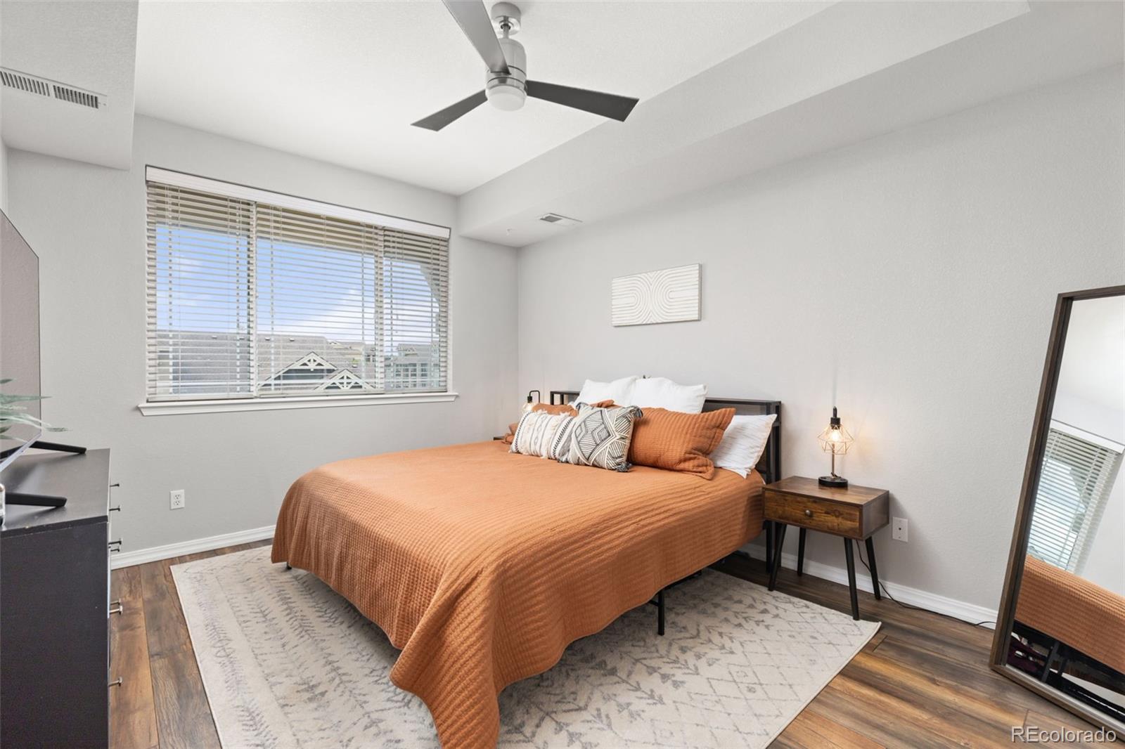 10056 W Unser Drive Unit: 301