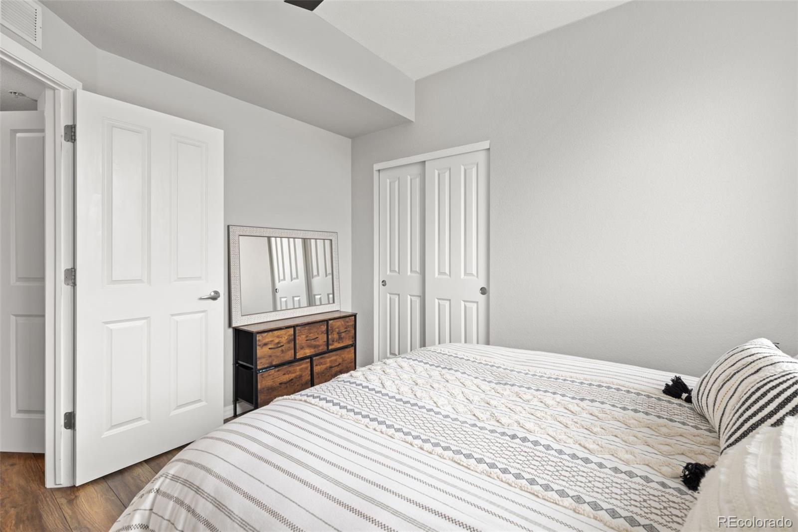 10056 W Unser Drive Unit: 301