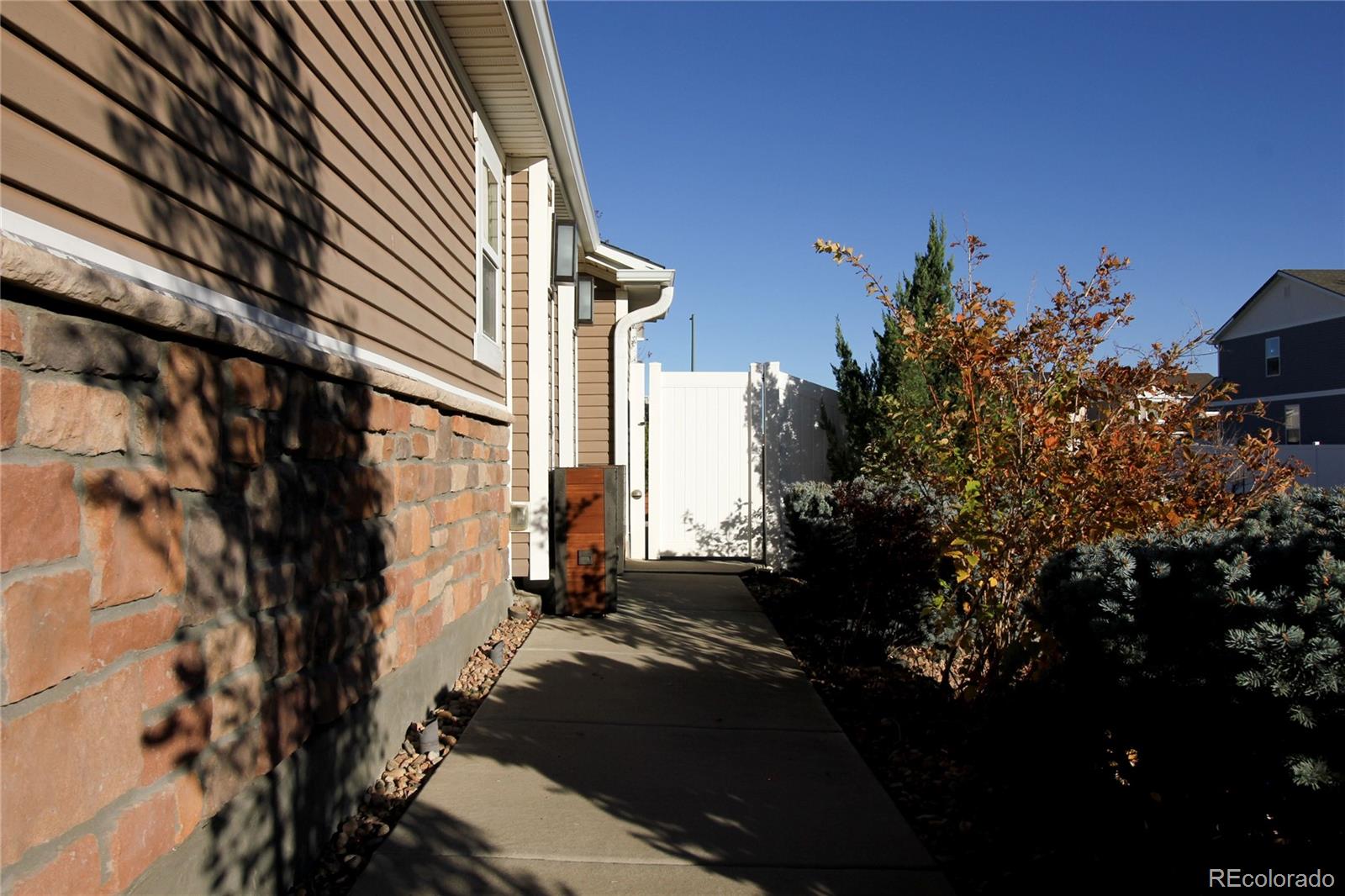 5562 Killarney Street