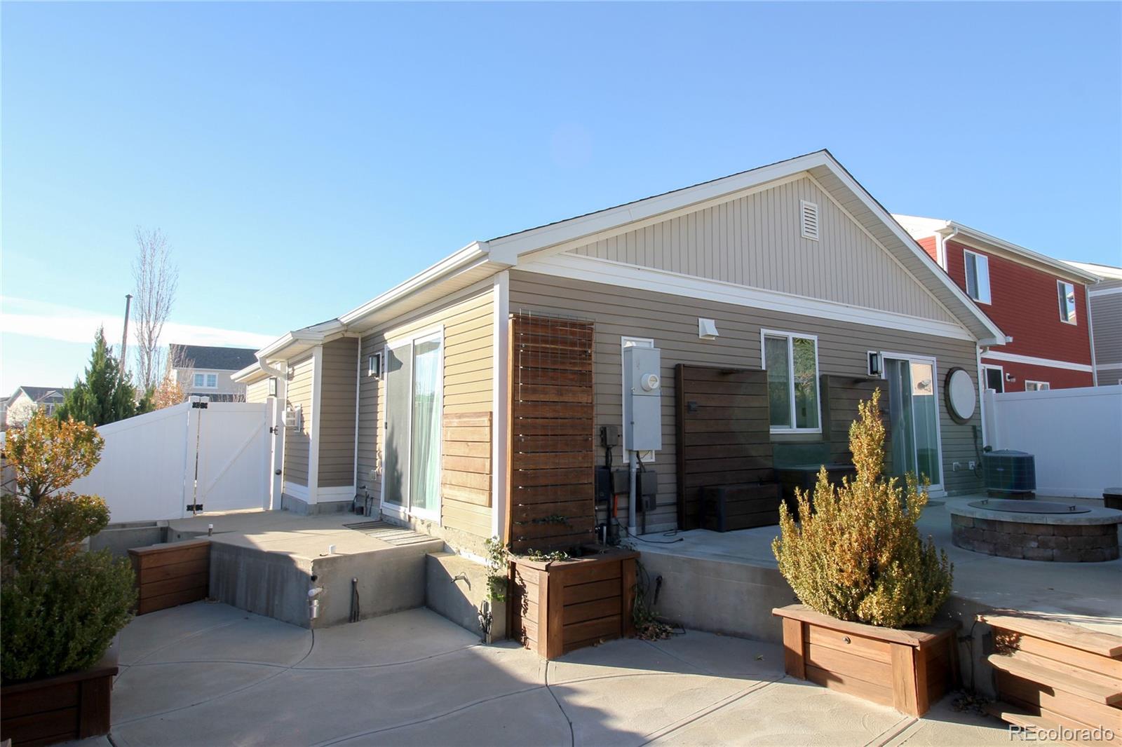 5562 Killarney Street