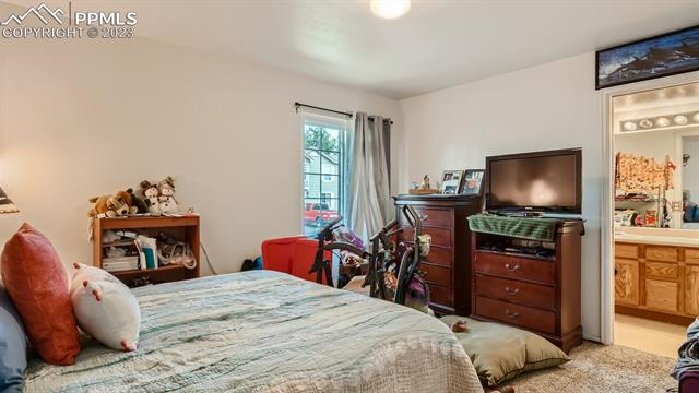 388 Ellers Grove