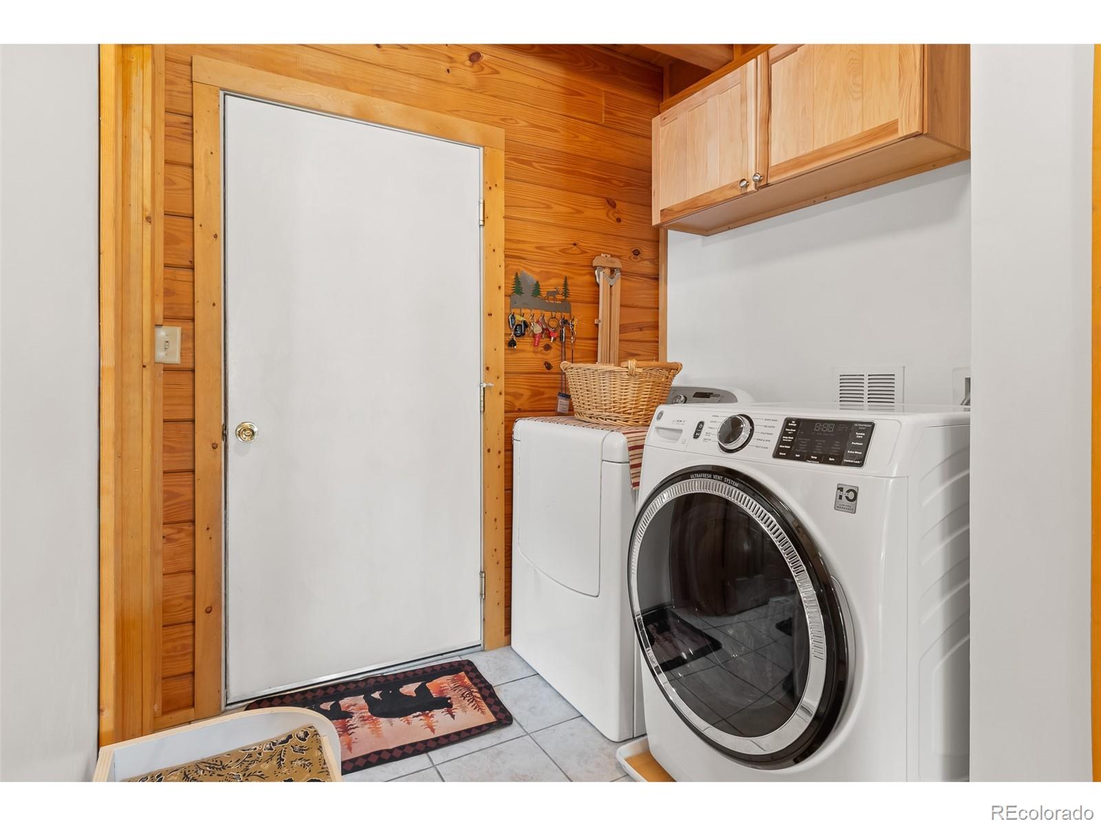 1666 High Creek Road