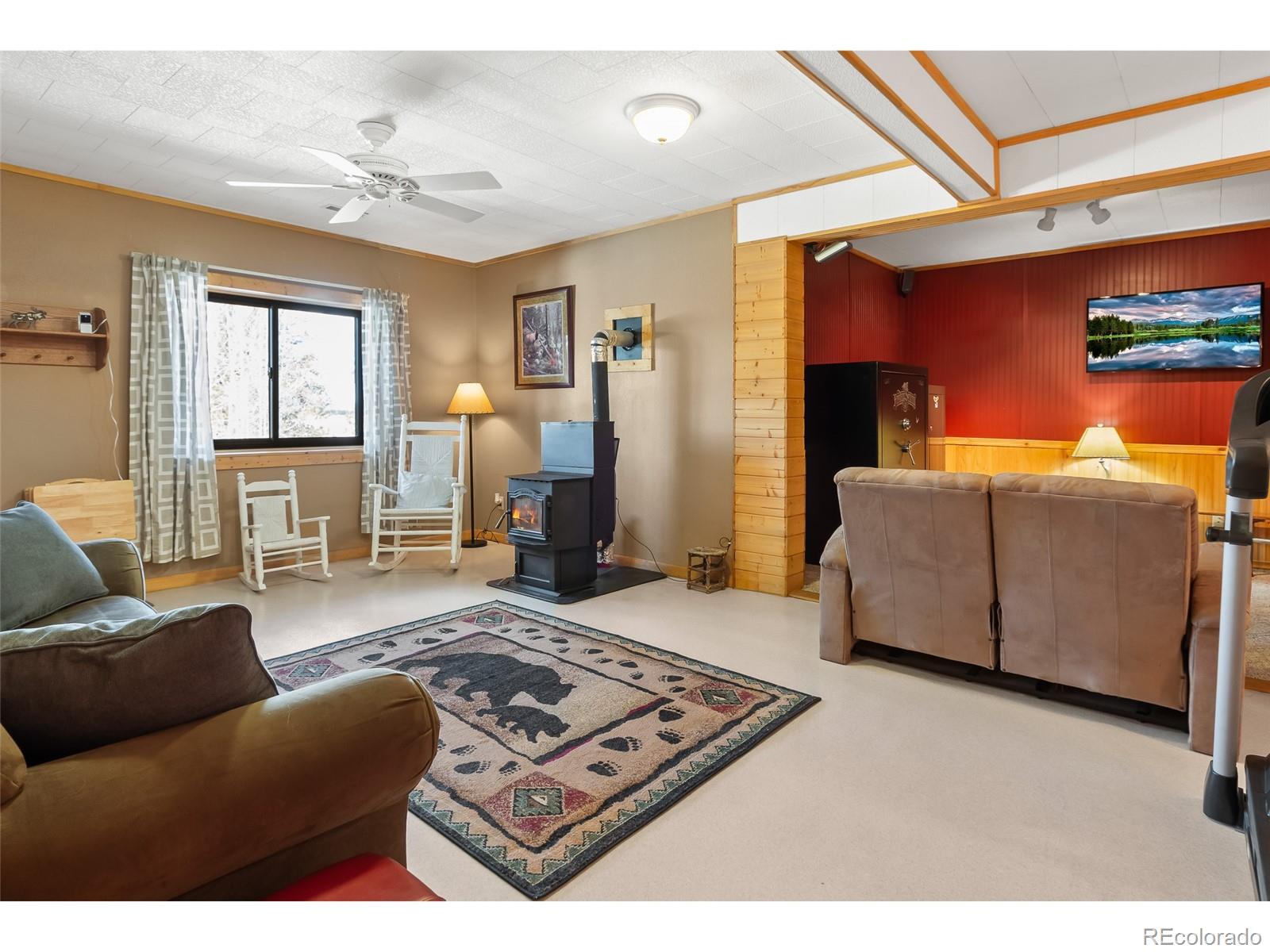 1666 High Creek Road