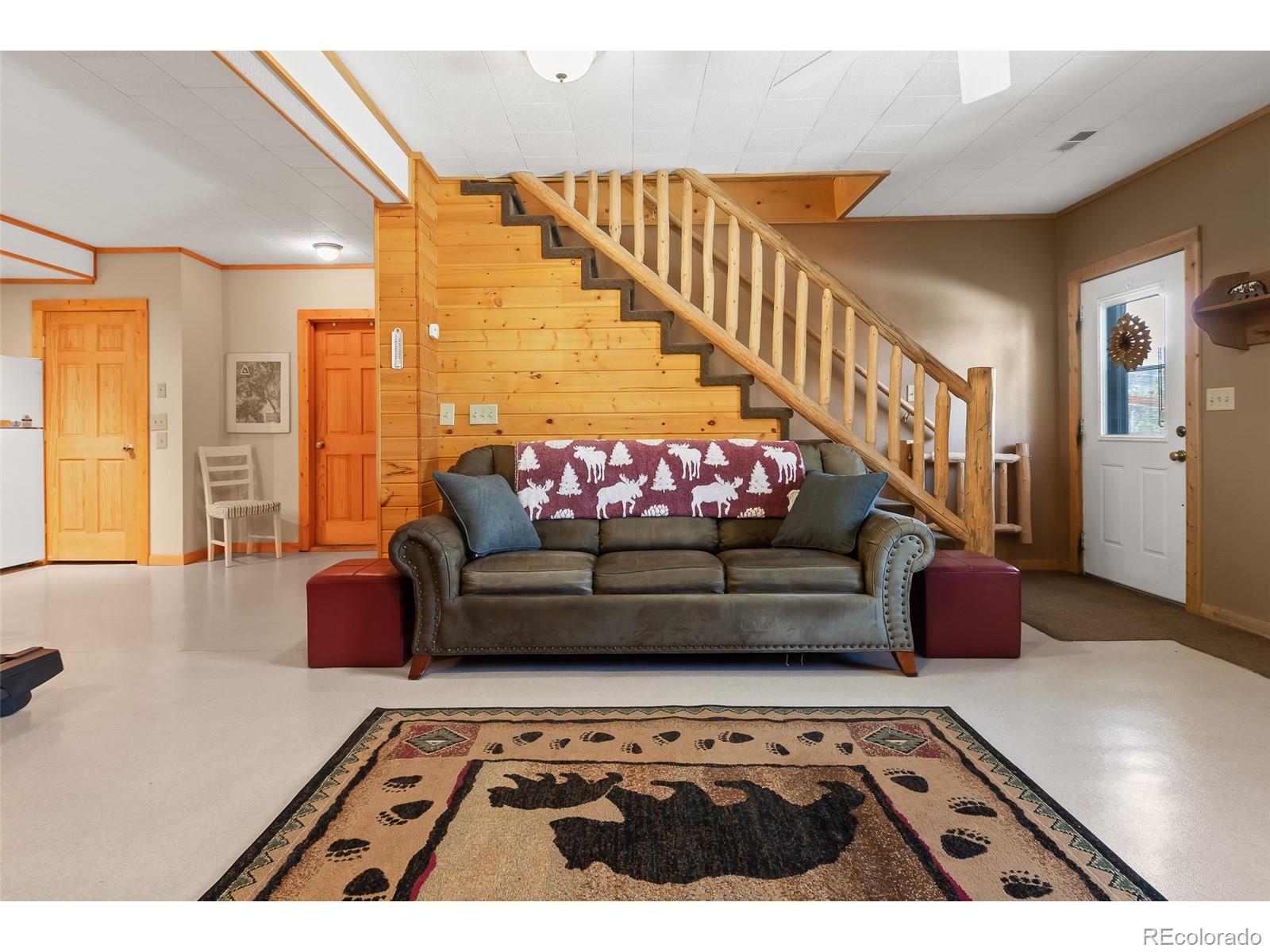 1666 High Creek Road