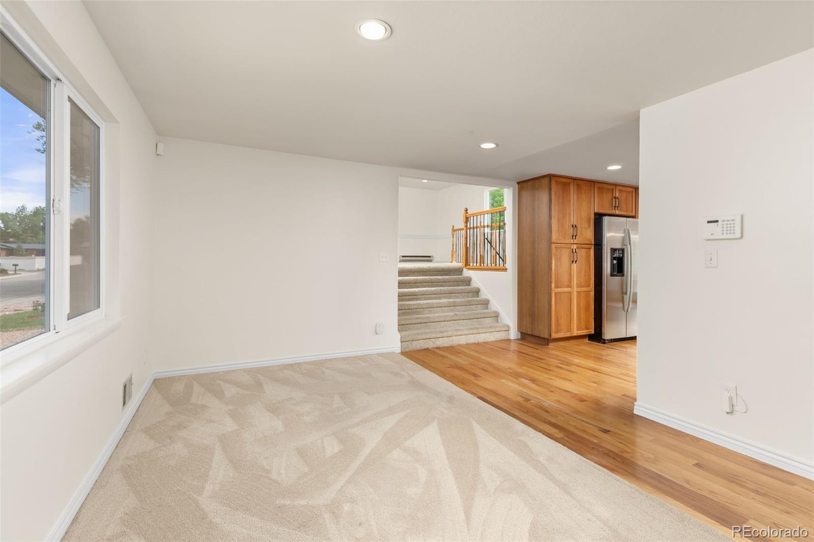 6542 Iris Street