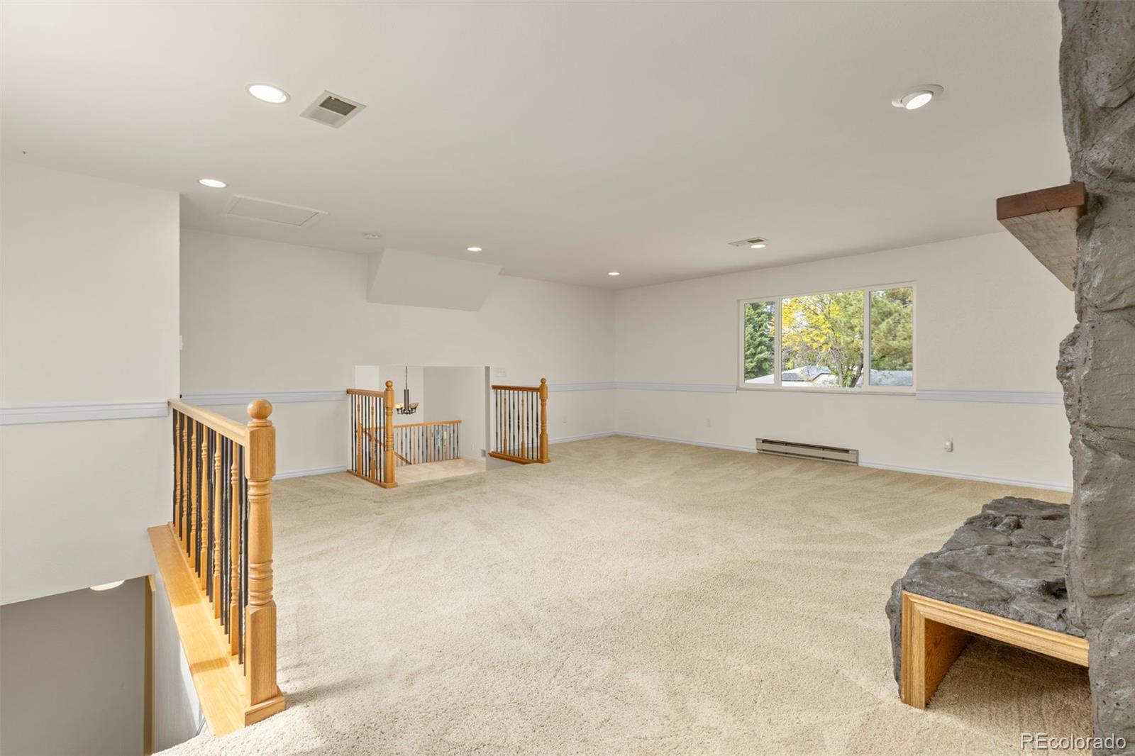 6542 Iris Street