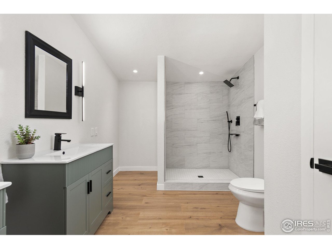 420 E 57th St 39