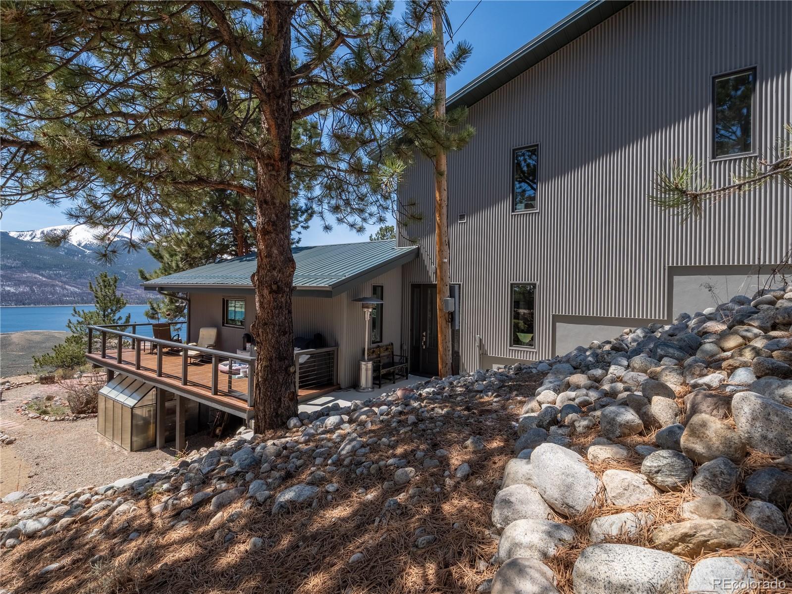 48 Mount Hope Drive