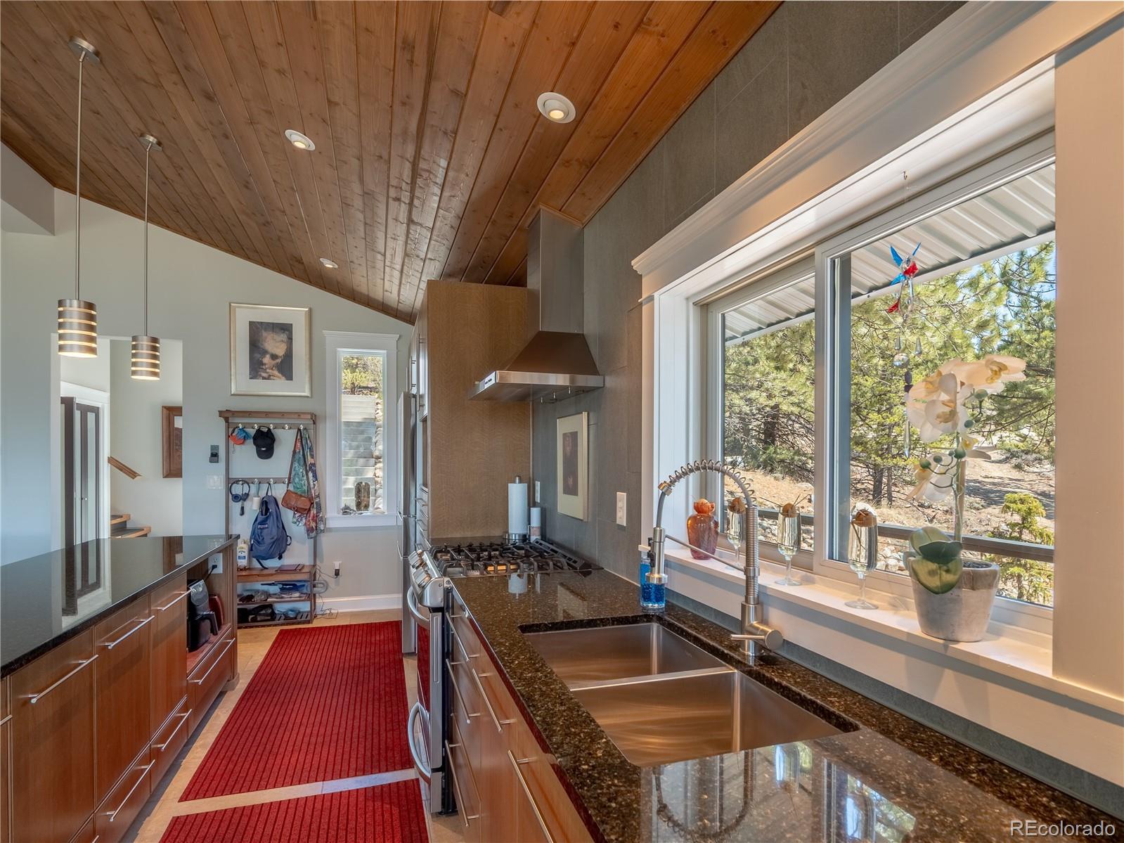 48 Mount Hope Drive