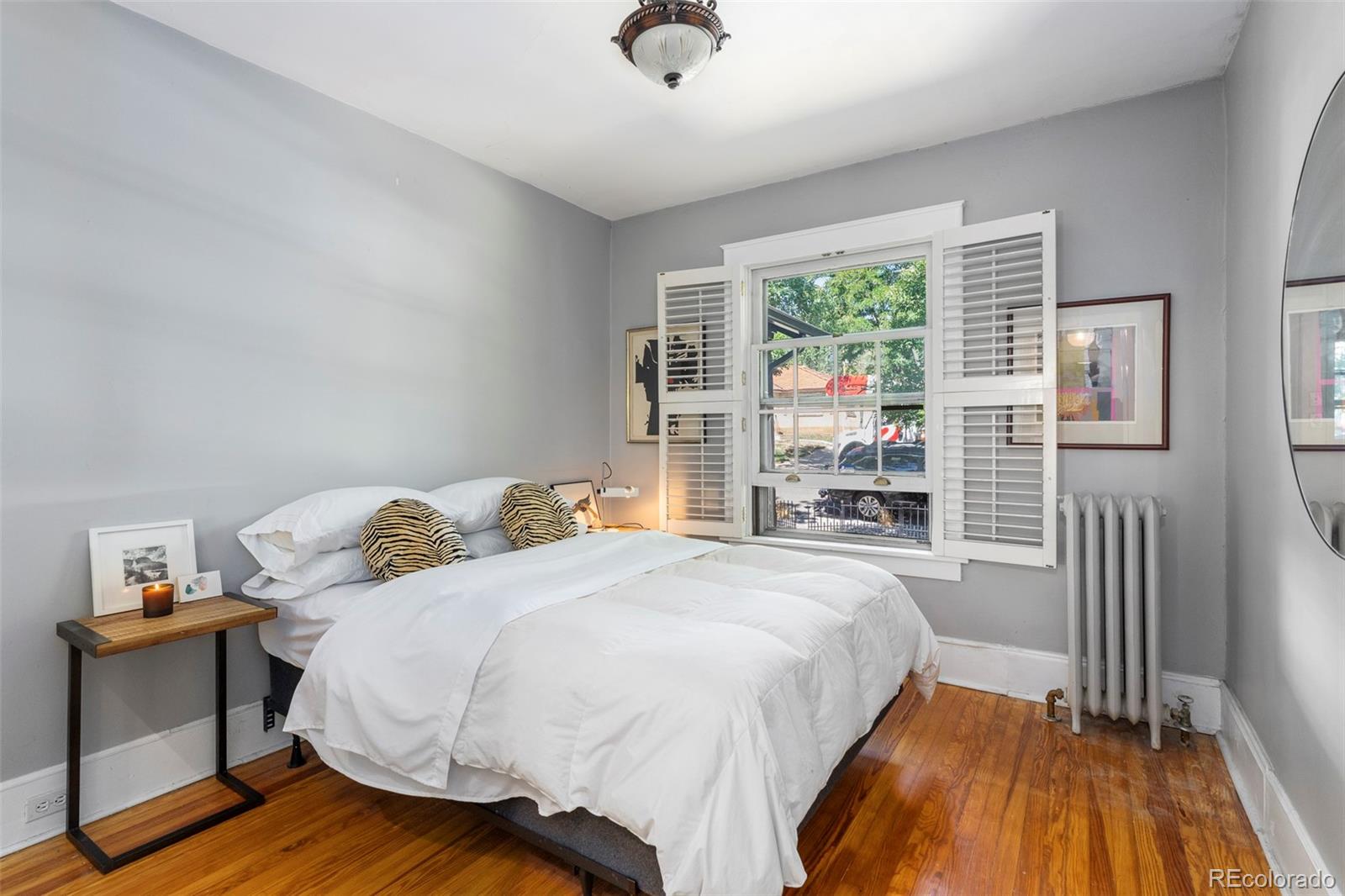 4424 W Hayward Place