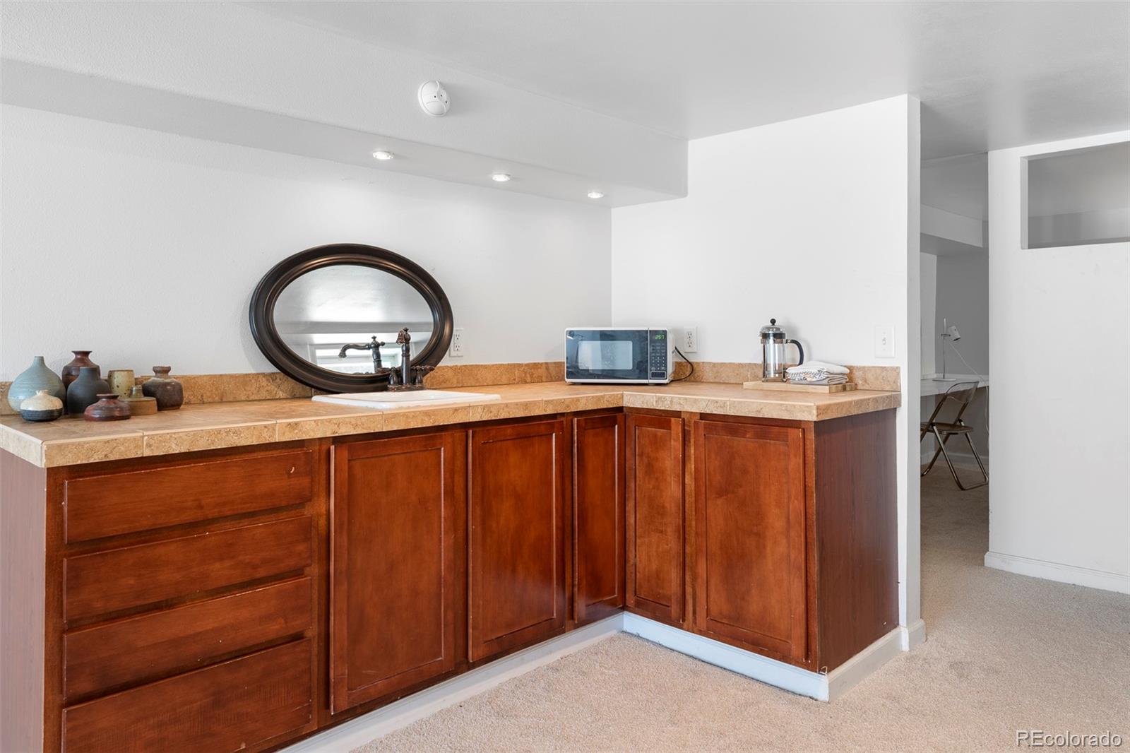 4424 W Hayward Place
