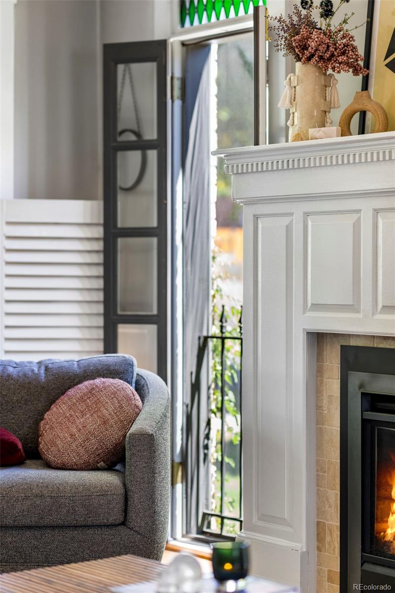 4424 W Hayward Place