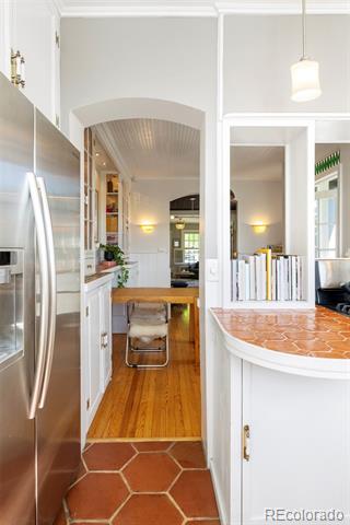 4424 W Hayward Place