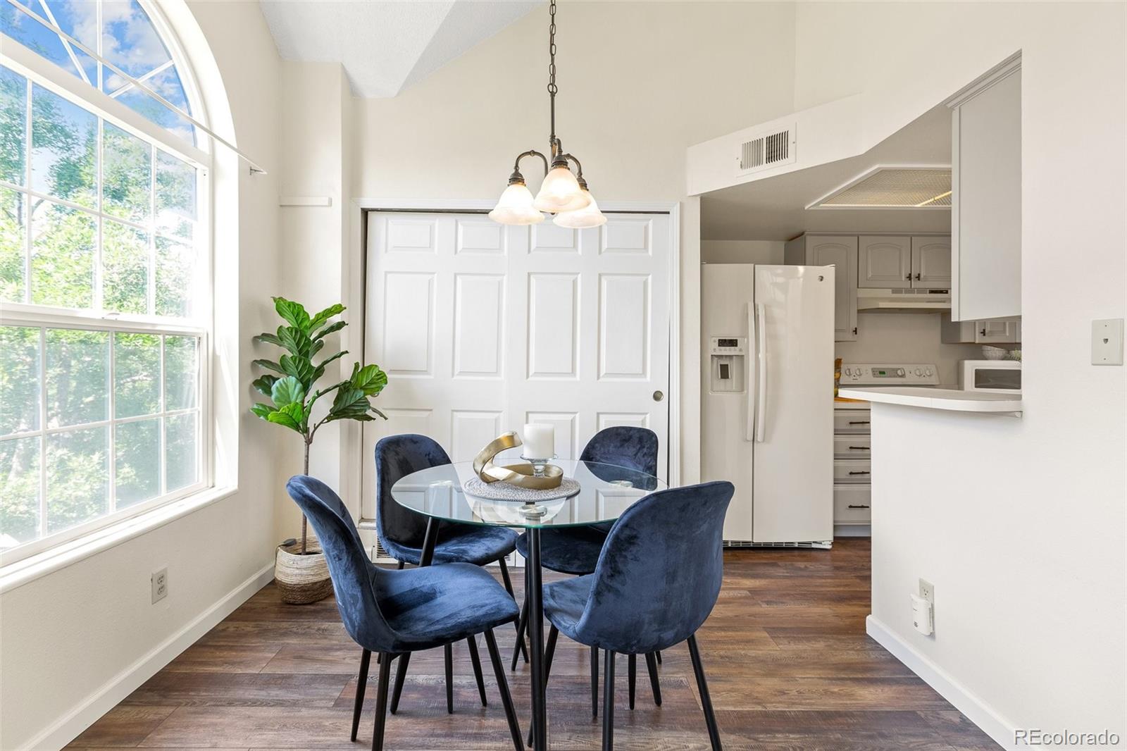 8341 S Upham Way Unit: 207