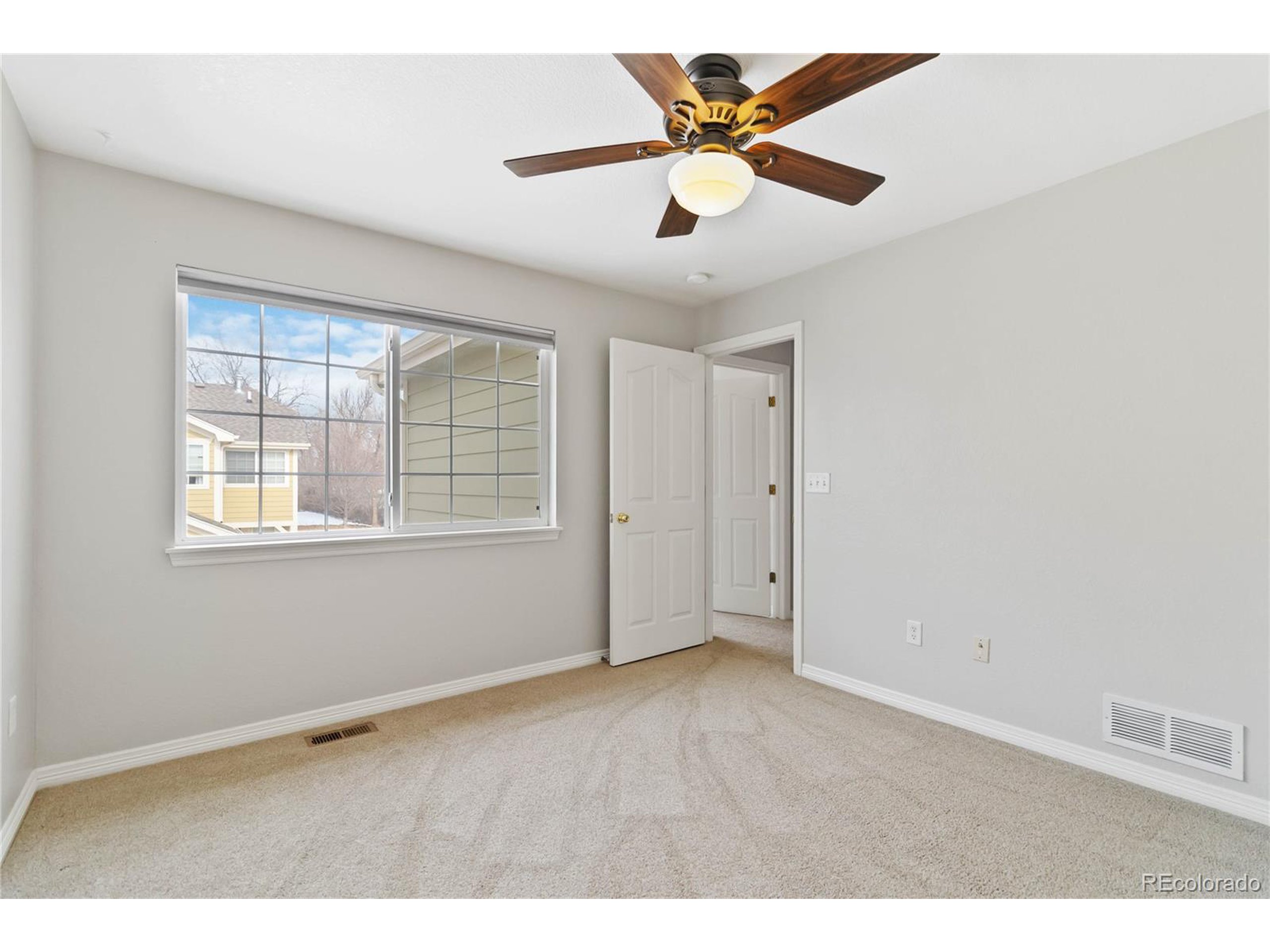 1014 Andrews Peak Dr B106