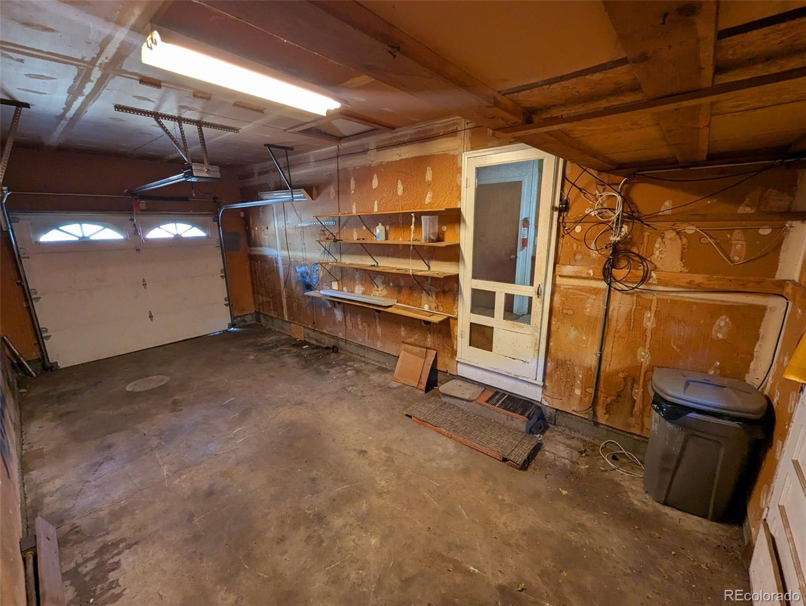 8219 Nola Drive