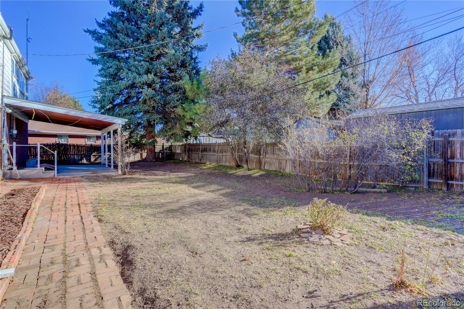 536 Newark Court