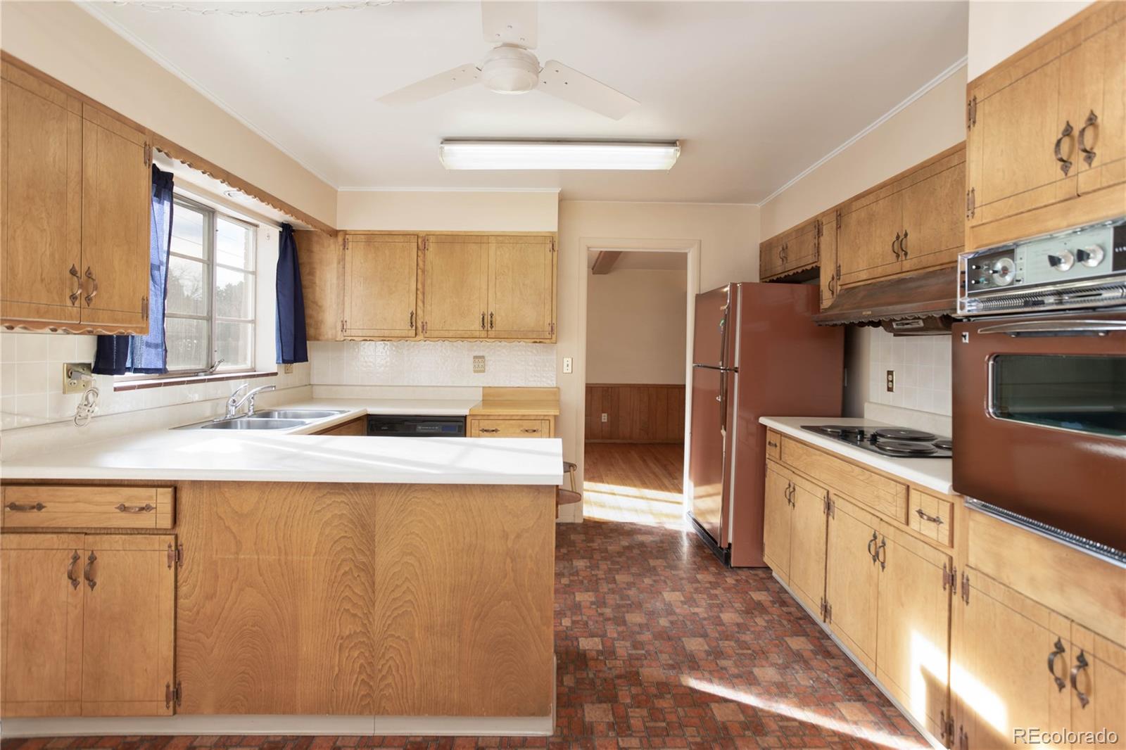 536 Newark Court