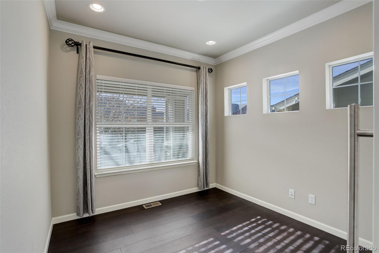 2305 Prospect Lane