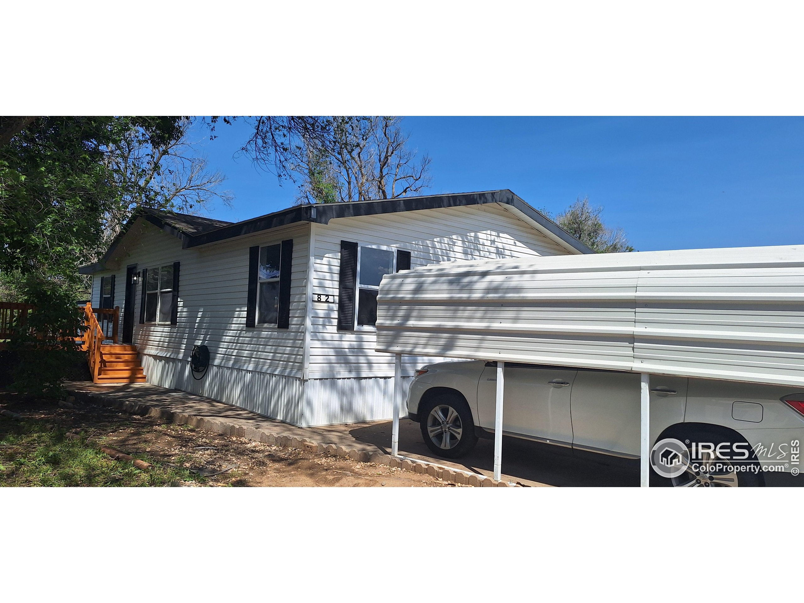 2700 W C St 82