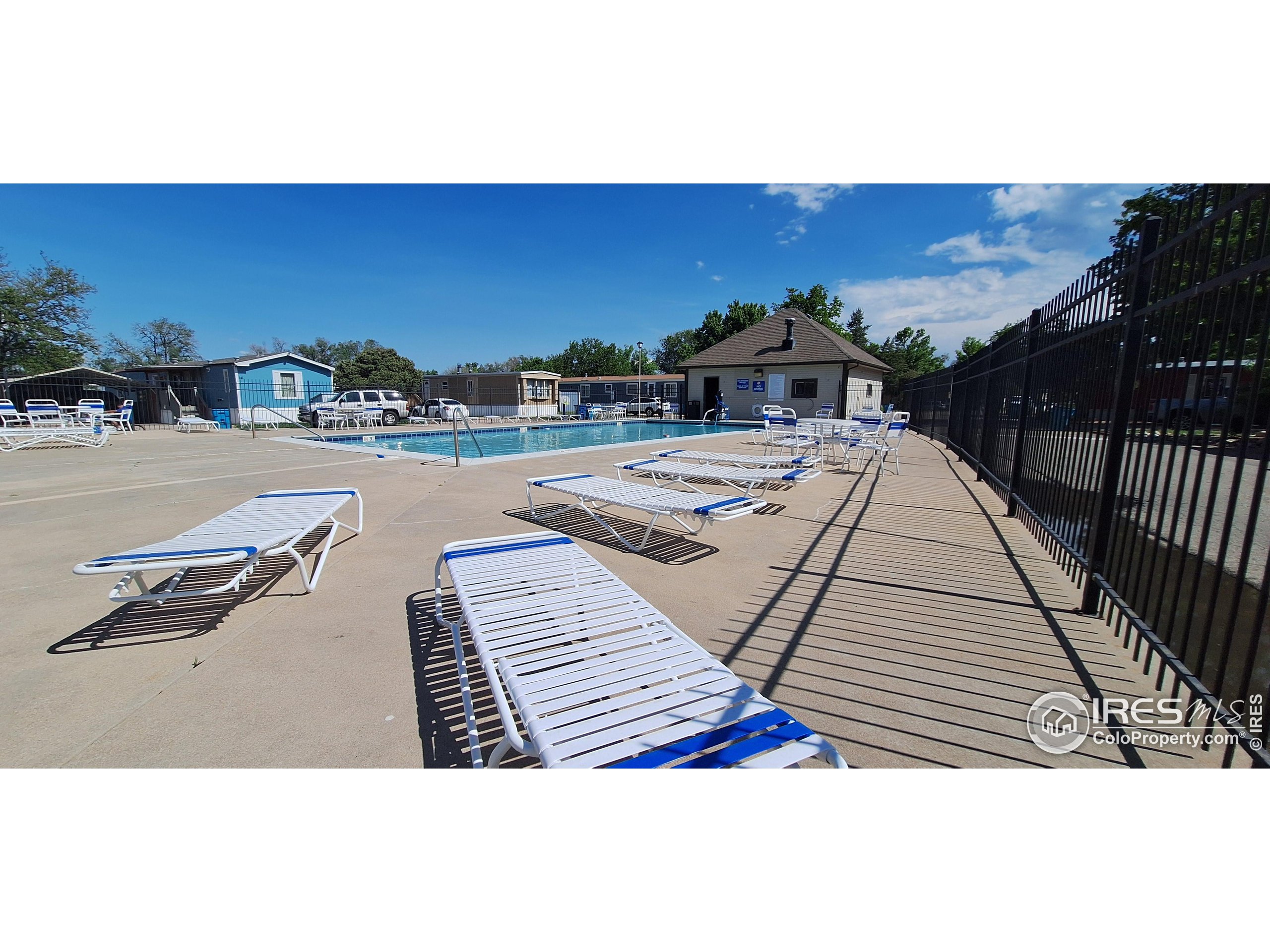 2700 W C St 82