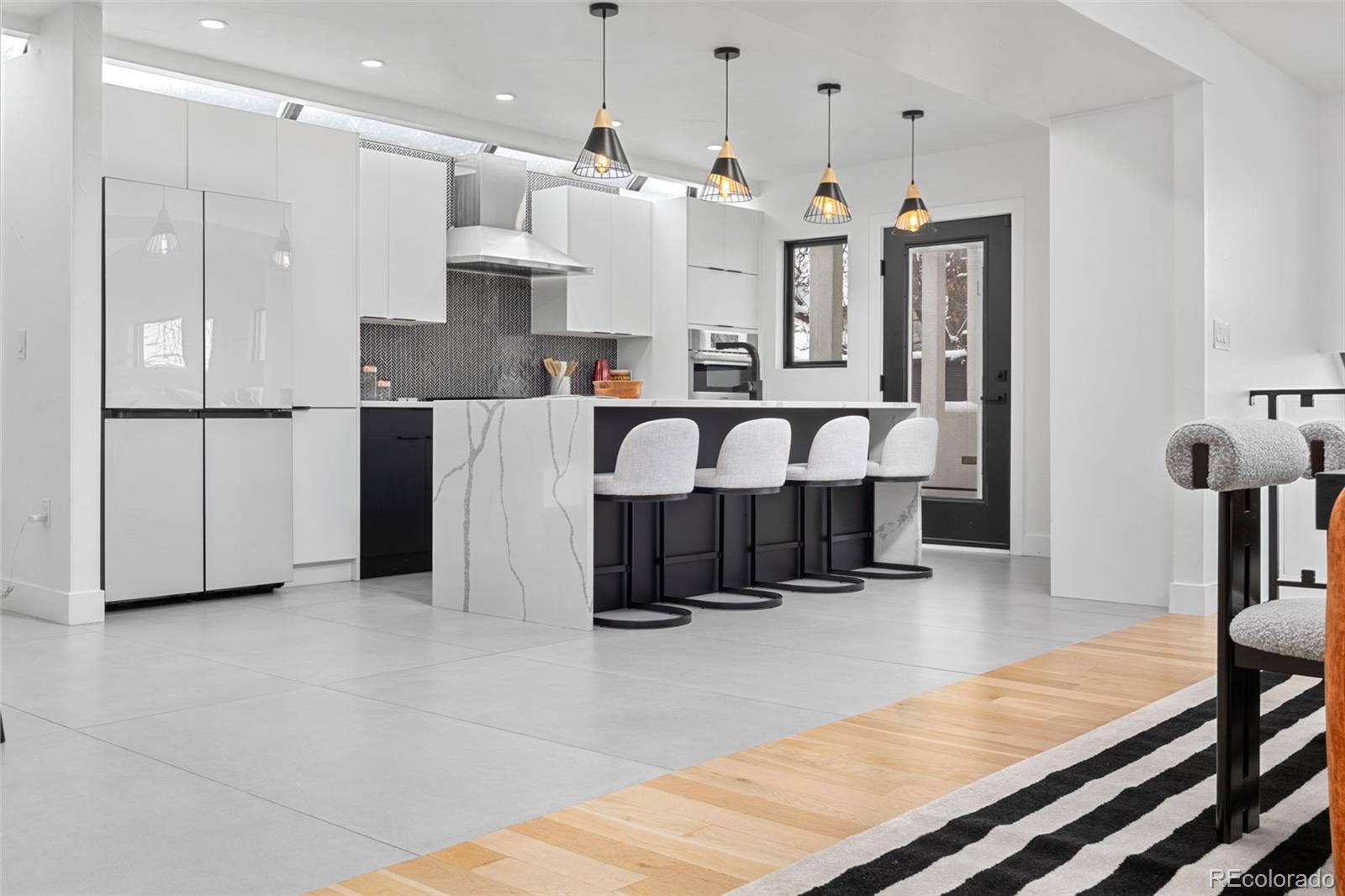 5315 E Dakota Avenue