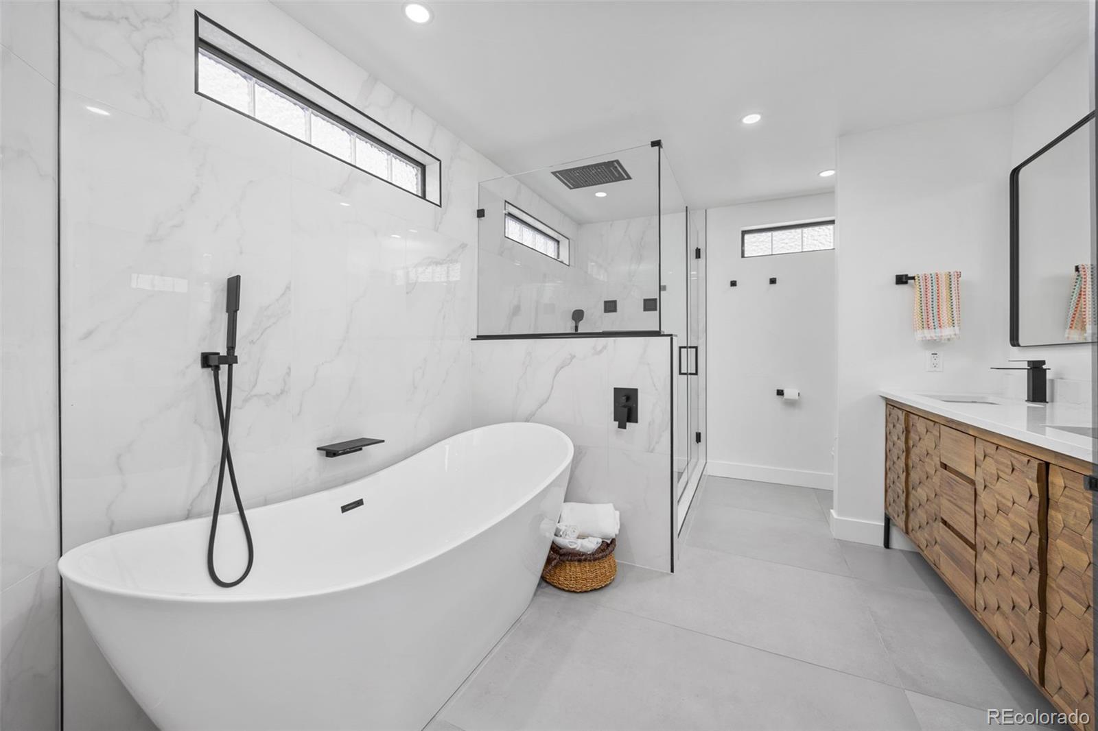 5315 E Dakota Avenue