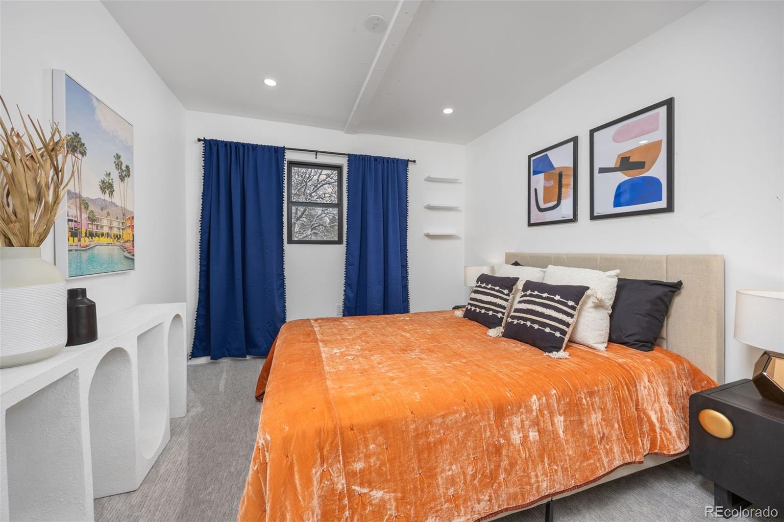 5315 E Dakota Avenue