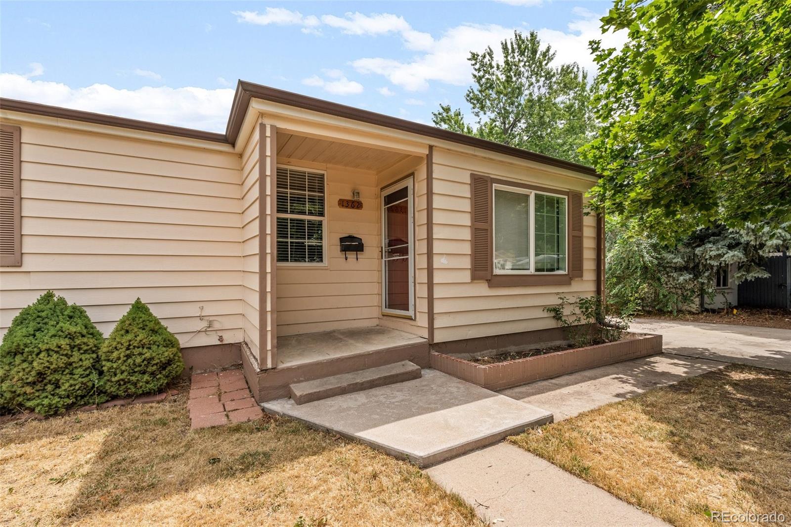 1362 S Patton Court