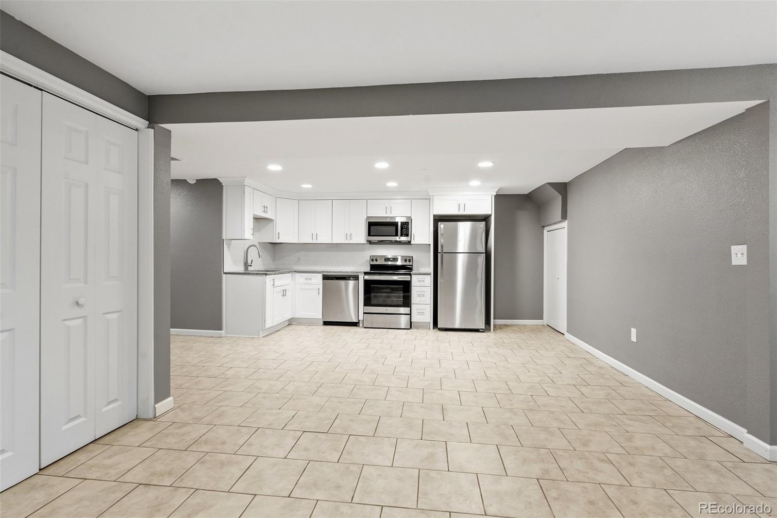 1362 S Patton Court